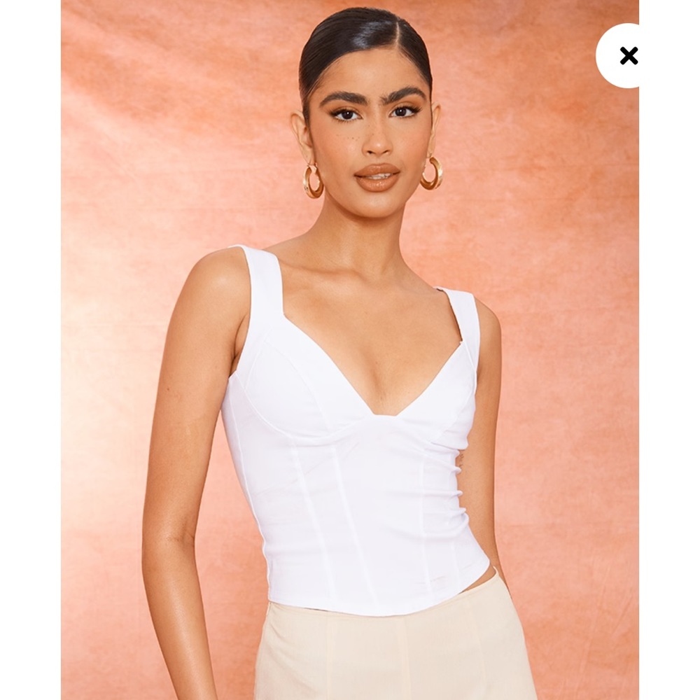 ✨Pretty Little Thing White Bengaline Stretch Woven Plunge Crop Top